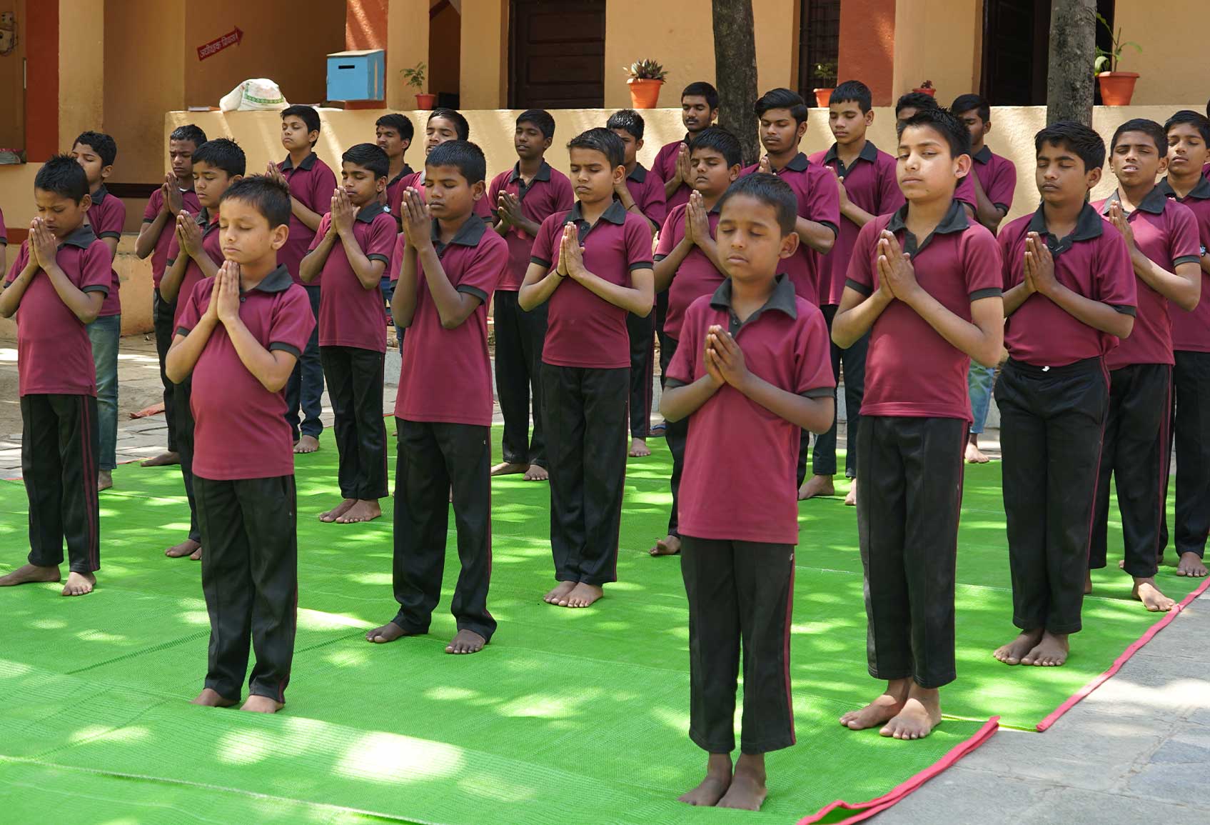 Clothing-and-Bedding-3