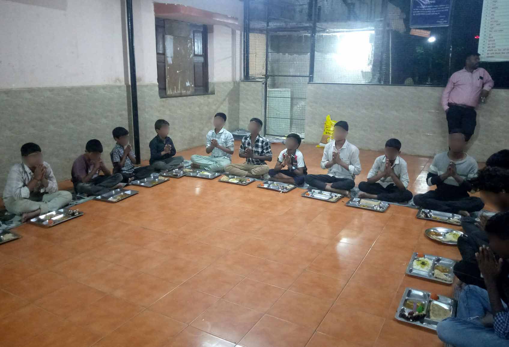 Food-Grains-and-Groceries-Blurred-1