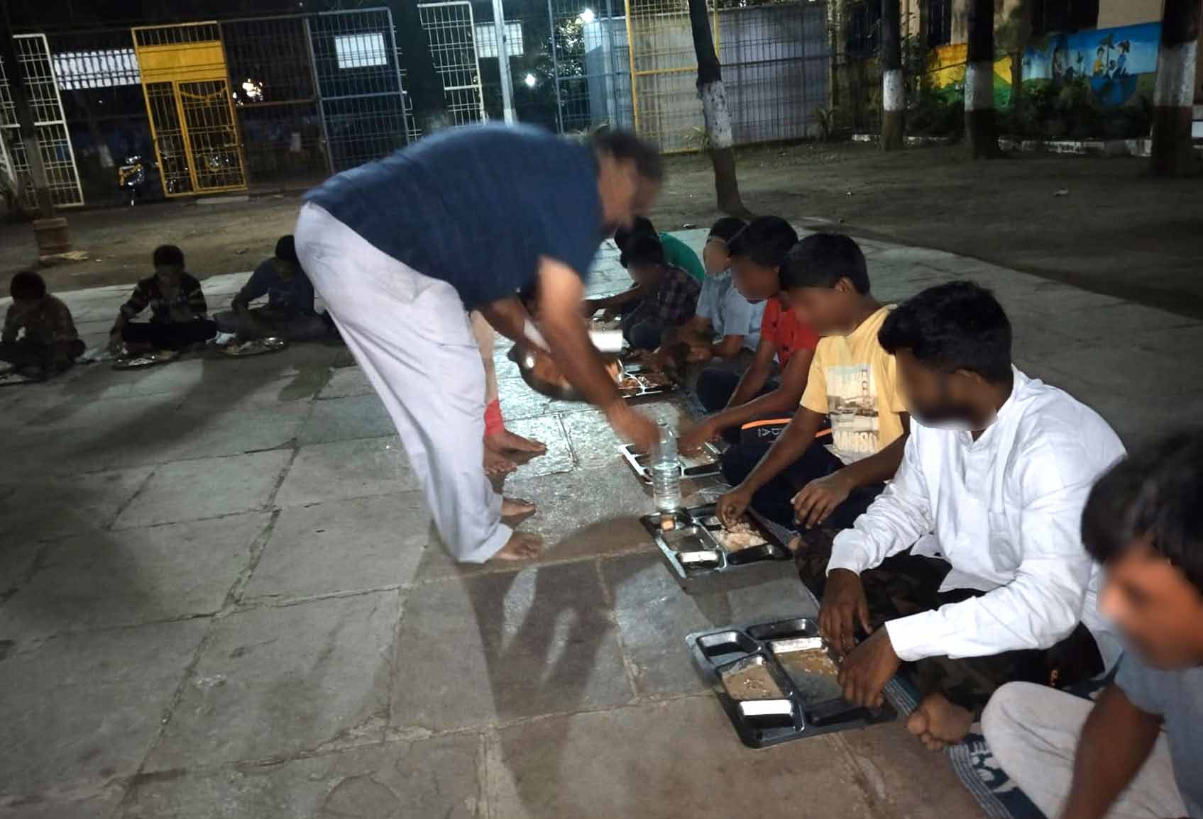 Food-Grains-and-Groceries-Blurred-2