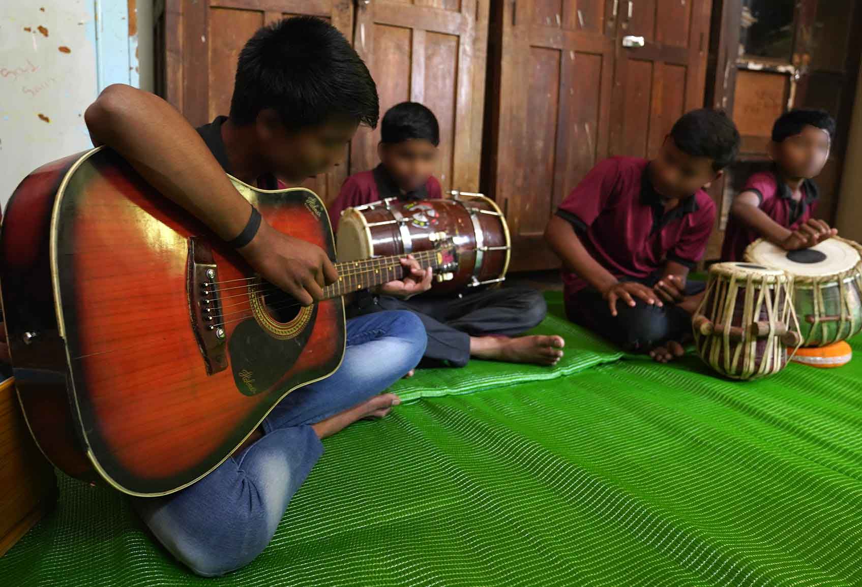 Musical-Education-Blurred-3