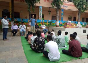 Read more about the article स्वयंसेवी विद्यार्थ्यांकडून मुलांसाठी शैक्षणिक व व्यक्तिमत्व विकास उपक्रम